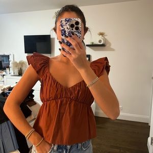 Abercrombie and Fitch ruffle sleeve poplin top